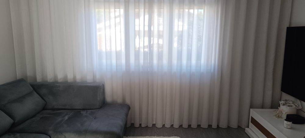 Cortina onda perfeita cinza prateado