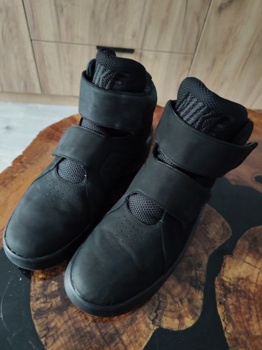 Buty trampki marki Nike model Marxman