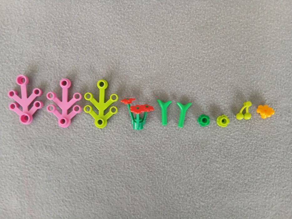 Roślinki LEGO Tanio