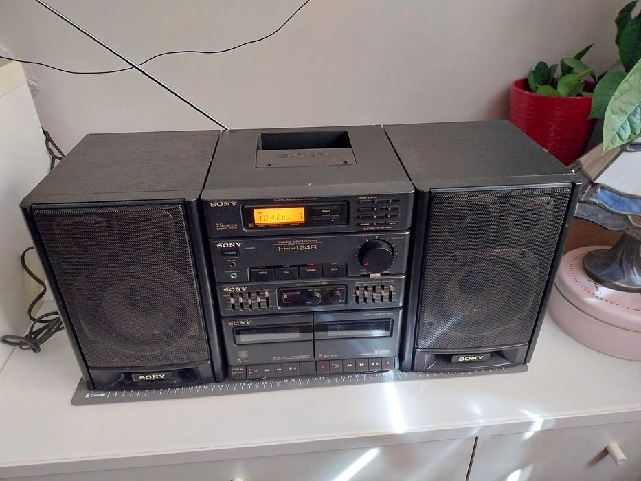 Wieża Sony HST-424