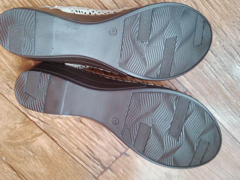 Sandały damskie beżowe skóra naturalna 41 casual