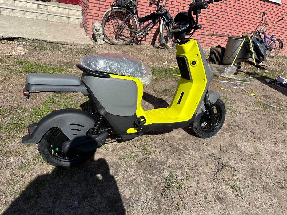 Электроскутер  НОВЫЙ