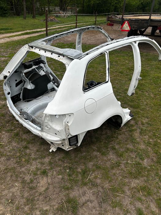 Audi A3 8P lift 5D ćwiartka błotnik tył lewy prawy sportback