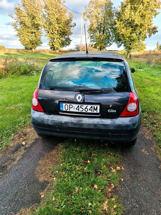Sprzedam Renault Clio 2003r