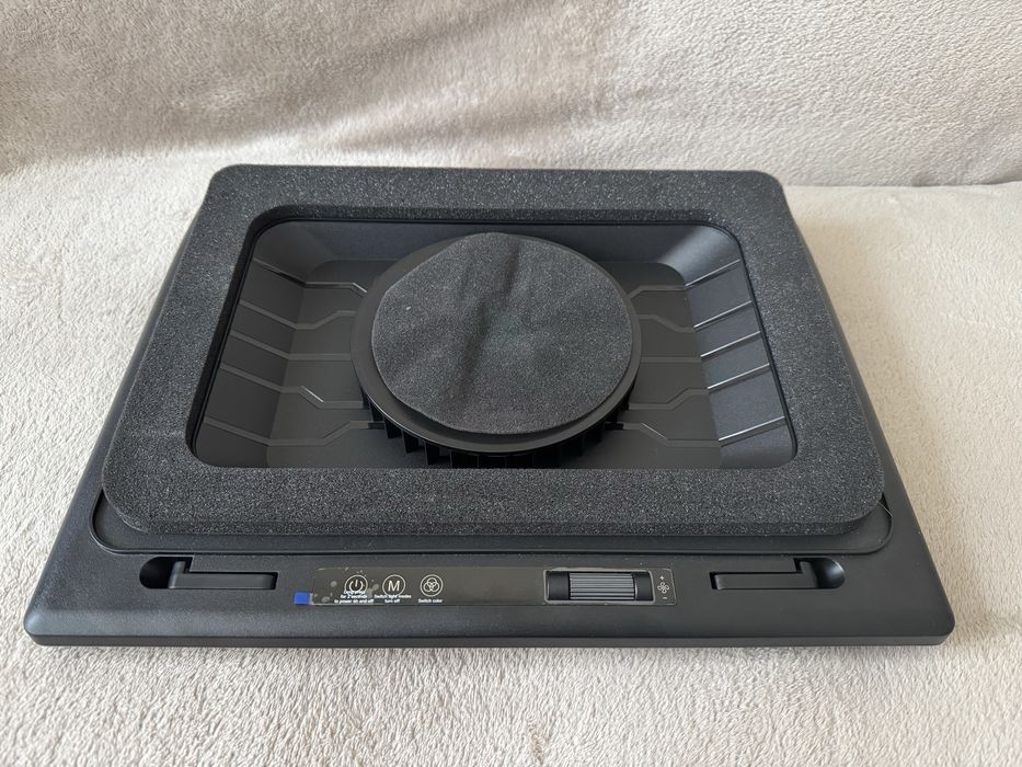 Ilano v12 rgb Охолоджуюча піствака  для ноутбука