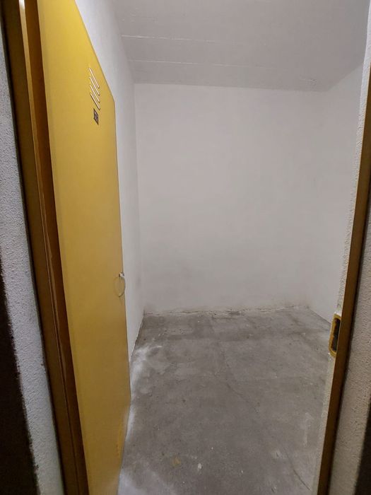 Arrecadação, storage, pequeno armazém, garagem,olivais