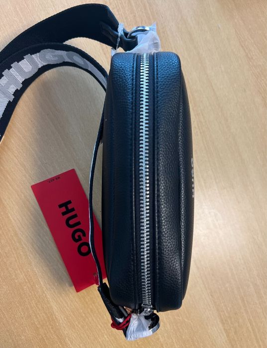 Сумка/ клатч новая, HUGO Boss
