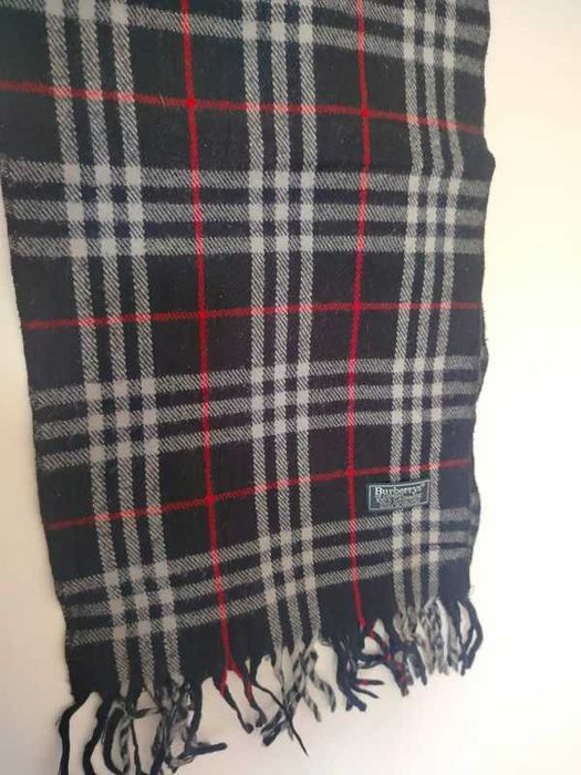 Szalik Burberry – intensywnie czarny House Check, stan nowy