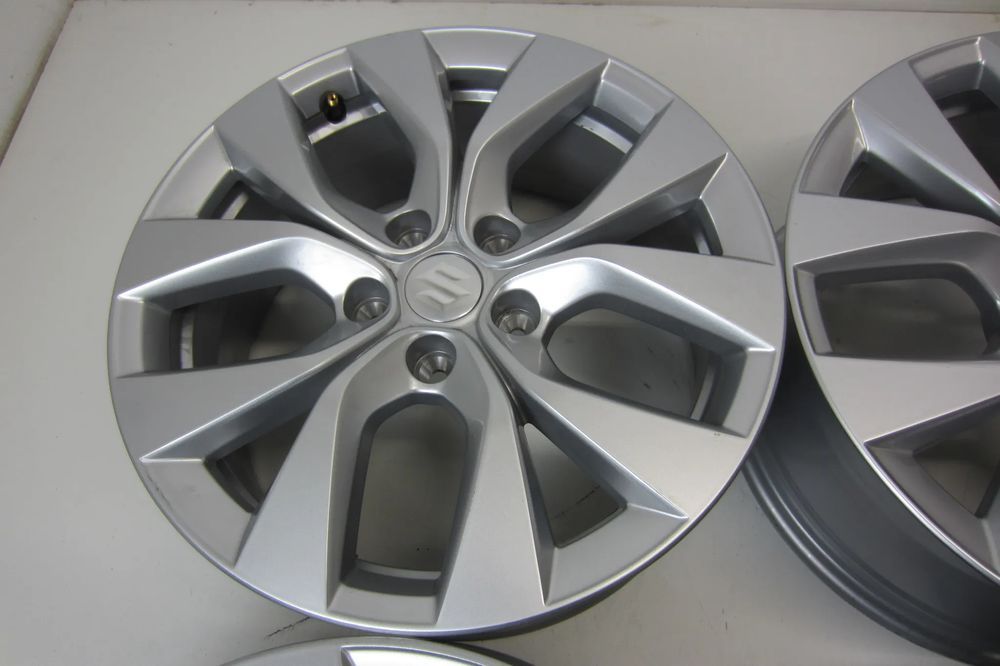 Felgi 17 Suzuki SX4 S-C Cross Sx4 Vitara Kizashi Swift