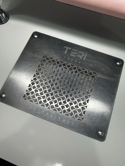 Врізна манікюрна витяжка TERI turbo