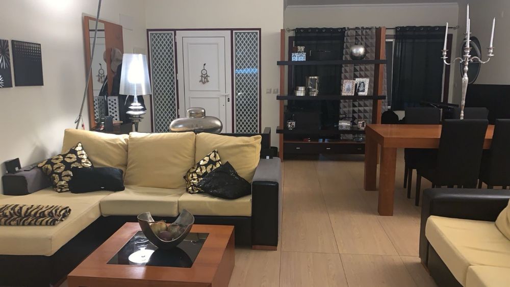 T3 com piscina Vila Palmeira