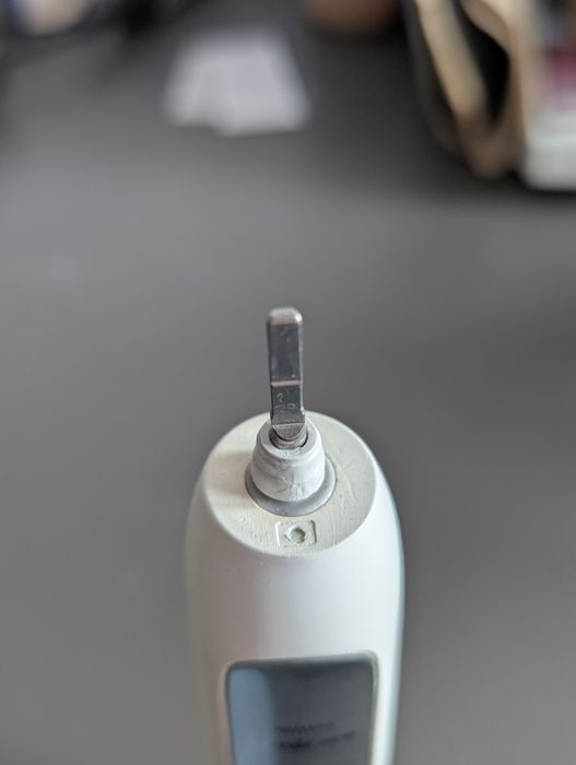Szczoteczka soniczna Philips sonicare hx9140 uszkodzona
