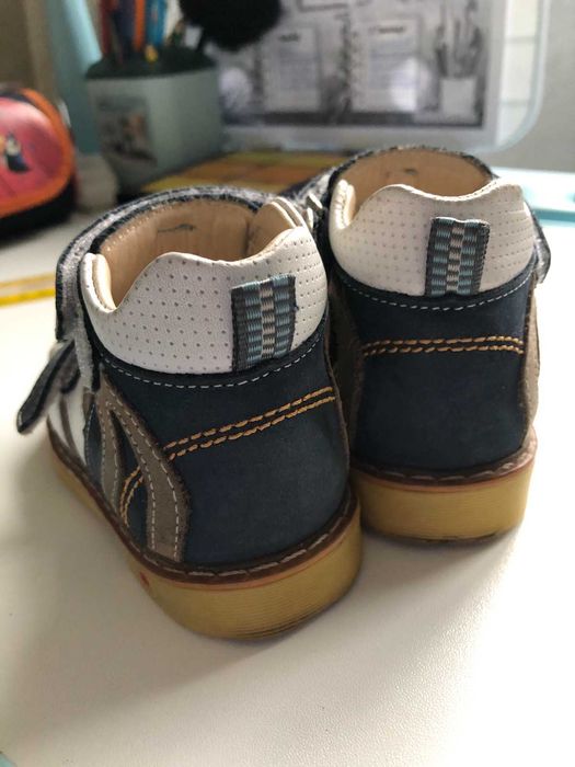 Дитячі босоніжки шкіряні ортопедичні уст 12,3 см