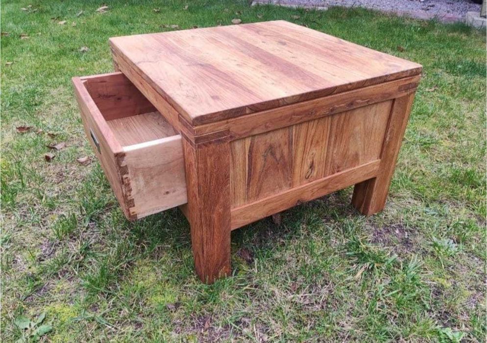 stolik kawowy tekowy