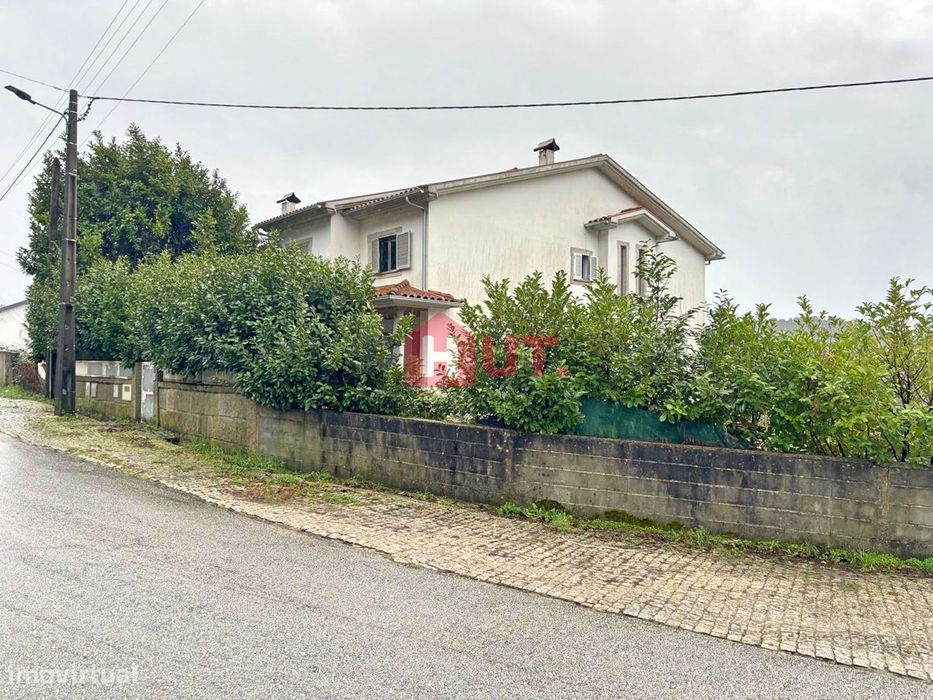 Moradia V4 Castro Daire