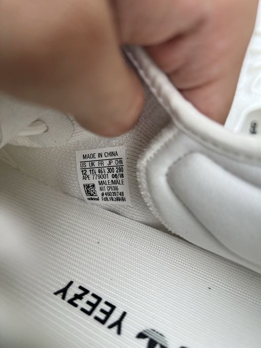 adidas gazelle silver green womens Adidas Yeezy Boost 350 V2 Cream White (Triple White) – Sneaky HQ