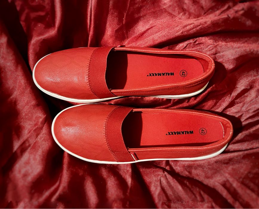 Мокасини Walkmaxx Trend червоні 42 розмір. Не ношені.