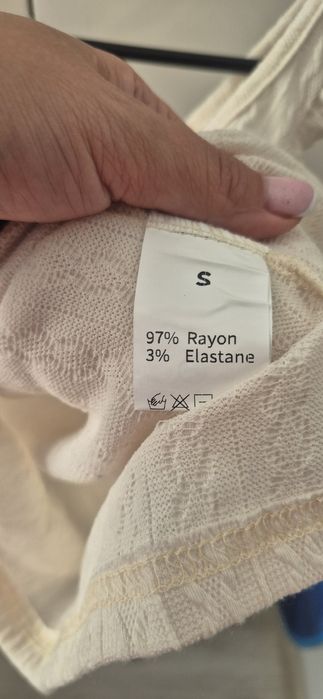 Bluzka damska S kremowa