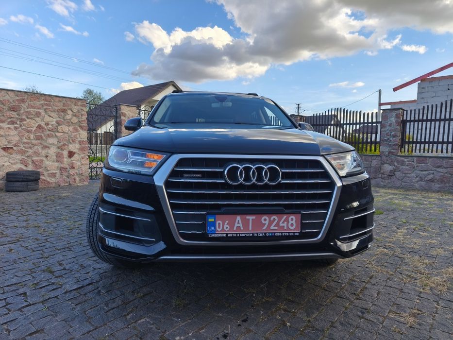 продам АУДІ Q7 Premium+
