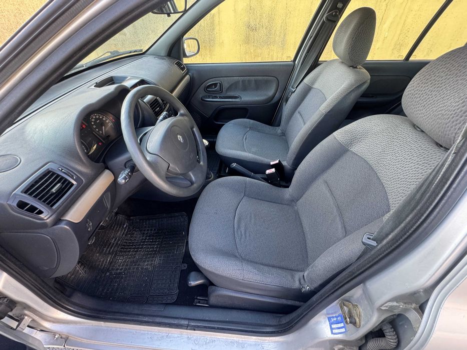 Renault CLio 1.5 DCI de 2005 C/5 lugares e AC