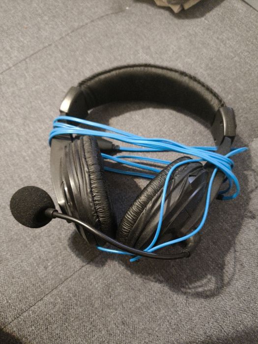 Słuchawki przewodowe z mikrofonem trust