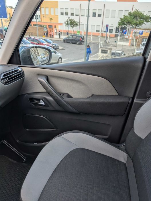C4 PICASSO 5+2 lugares