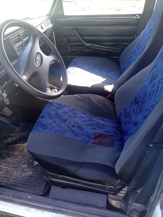 Автомобіль Ваз2104