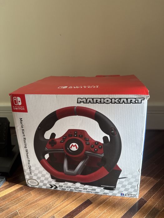 Kierownica i pedały do nintendo mariokart jak NOWE/ użyte jeden raz!
