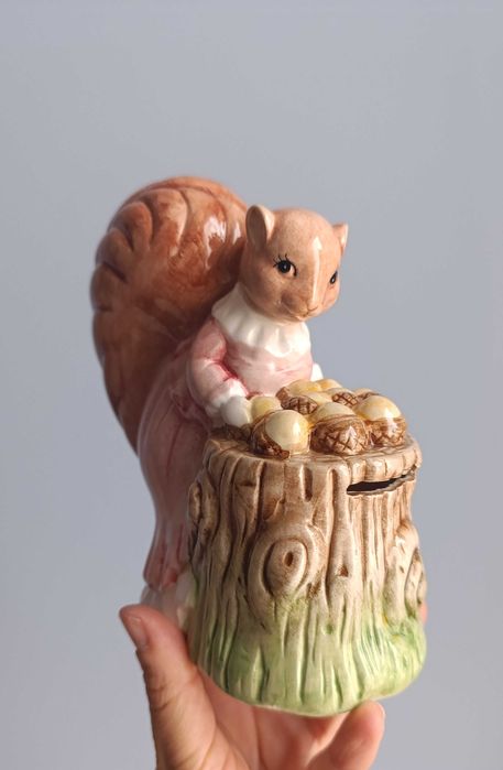 Mealheiro em Cerâmica Esquilo