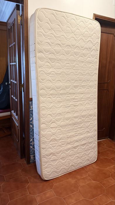 2 Colchões individuais