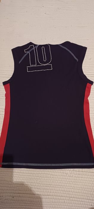 Damska bluzka sportowa Puma.