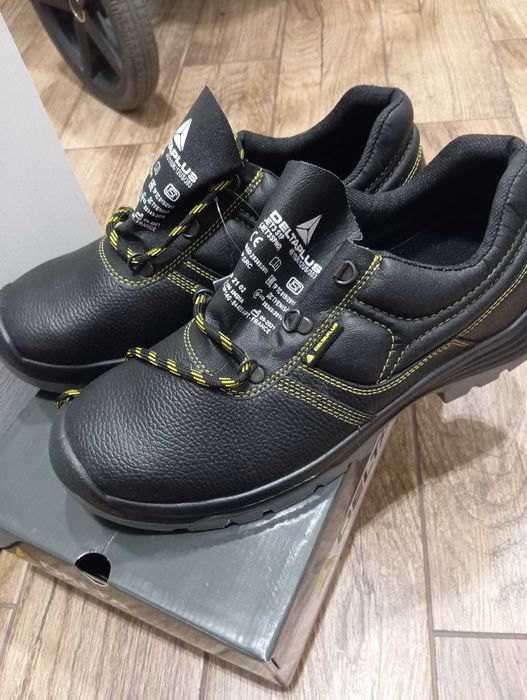 Buty robocze deltaplus procera