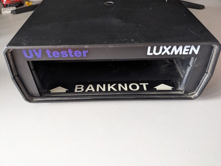 Tester UV do banknotów Luxmen