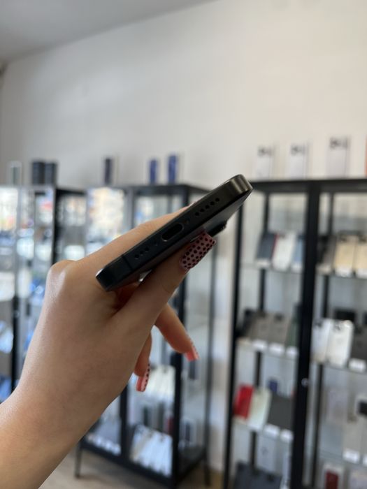 Telefon iPhone 15 PRO 128GB Czarny Apple Gwarancja iTrade