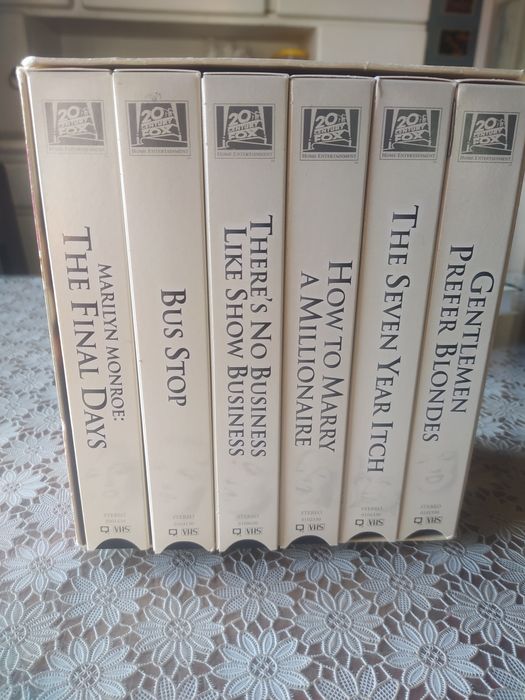Marilyn Monroe The Diamond Collection. 6 kaset VHS.