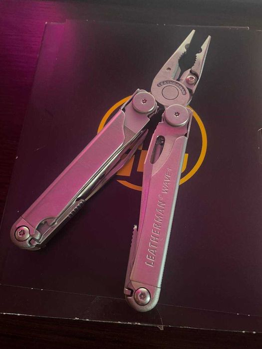 Мультитул Leatherman WAVE PLUS
