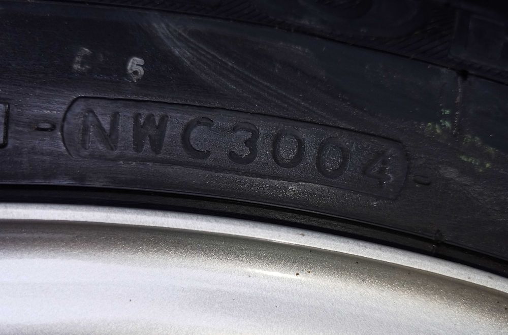 Запаска НОВАЯ, ОРИГИНАЛ, с Subaru Forester 215/60/R16/ 6.5J