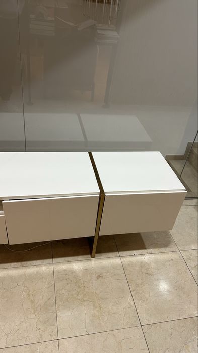 Armario de televisão