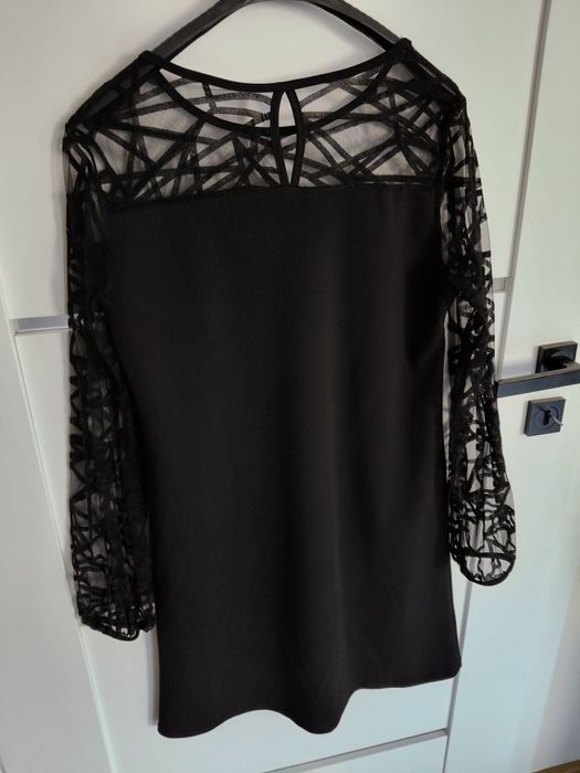 Piękna sukienka na specjalne okazje r.38