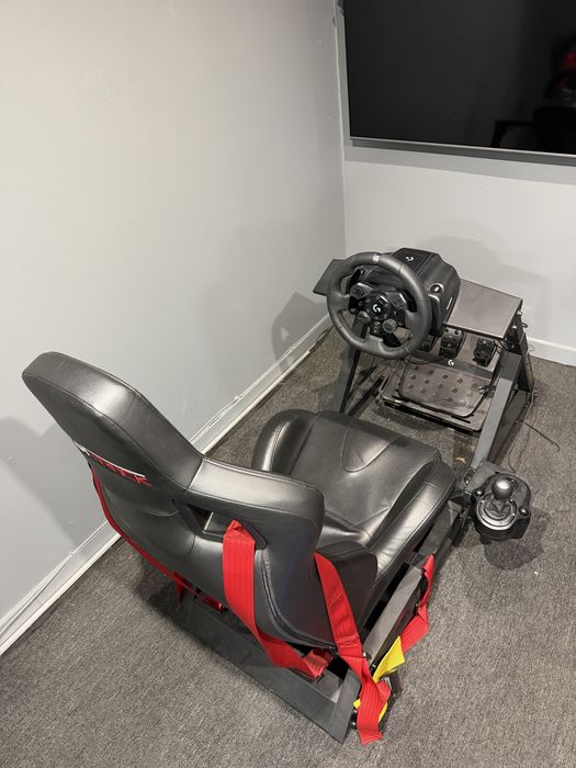 Ігрове крісло кокпіт Next Level Racing NLR-S009