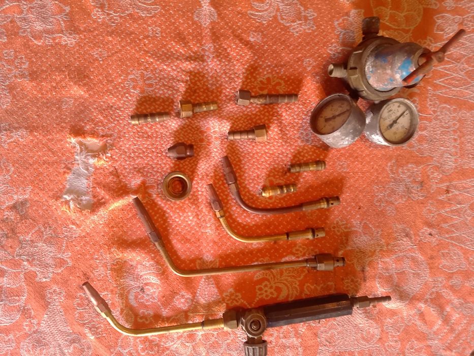 Газовая горелка и редуктор