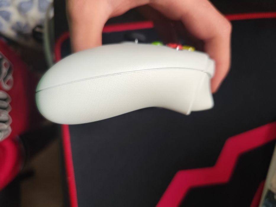 Sprzedam pada Xbox series s/x