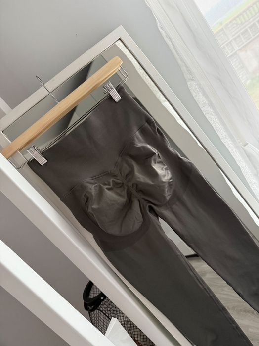 Leginsy treningowe push up