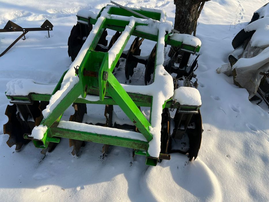 Продам Т-25 з документами та повним комплектом агрегатів