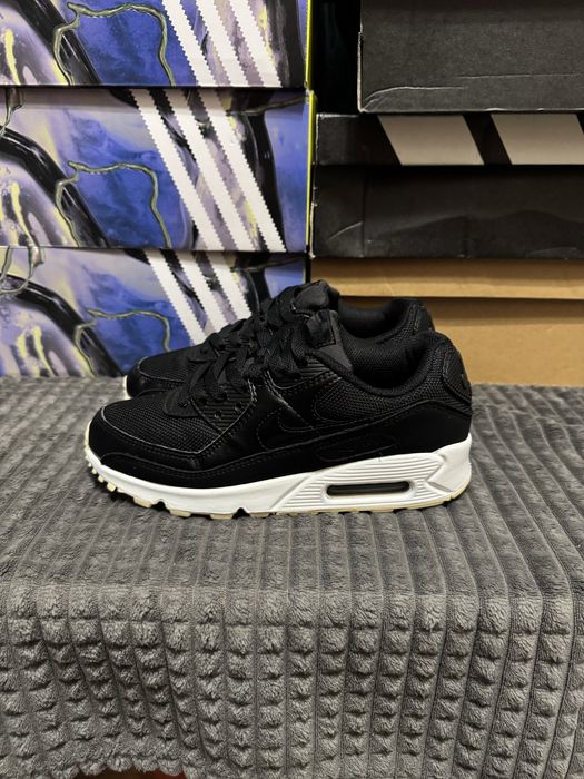 Кросівки жіночі Nike Air Max 90 37,5(23,5см) оригінал