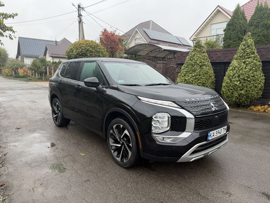 Mitsubishi Outlander 2022