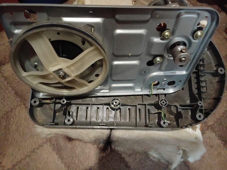 Хлебопечка  LG мотор двигатель привод Ведра