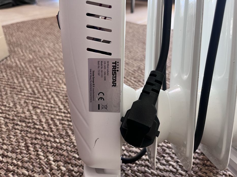 Mini Aquecedores a Óleo – Tristar | 3 unidades | Novos, nunca usados