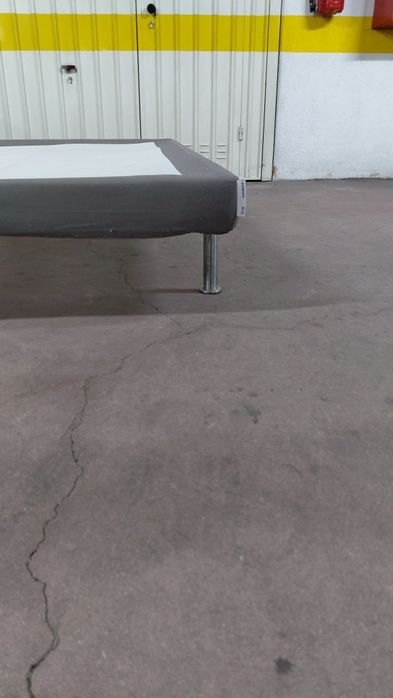 Sommier cama de   casal IKEA 140x200