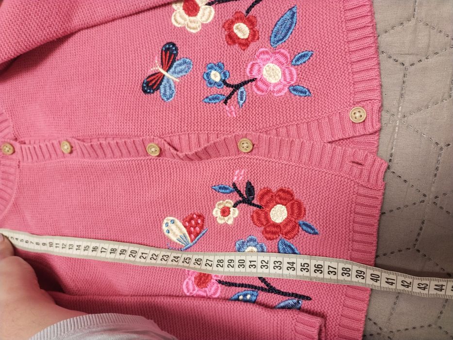 Набір светрів для дівчинки